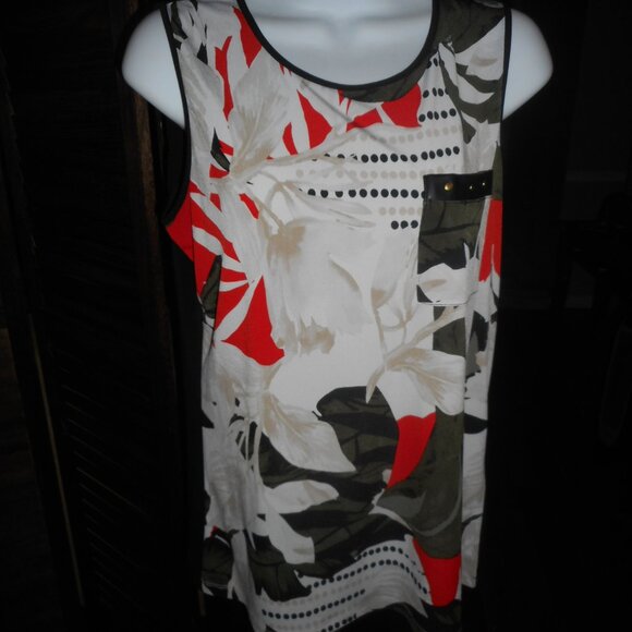 BOGO Free, Calvin Klein sleeveless black & red floral top, size Small - Picture 6 of 7